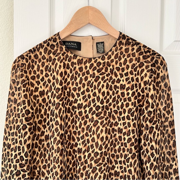 Dana Buchman Silk Leopard Print Blouse Beige Brown Black Animal Print Size 6 - Picture 2 of 7